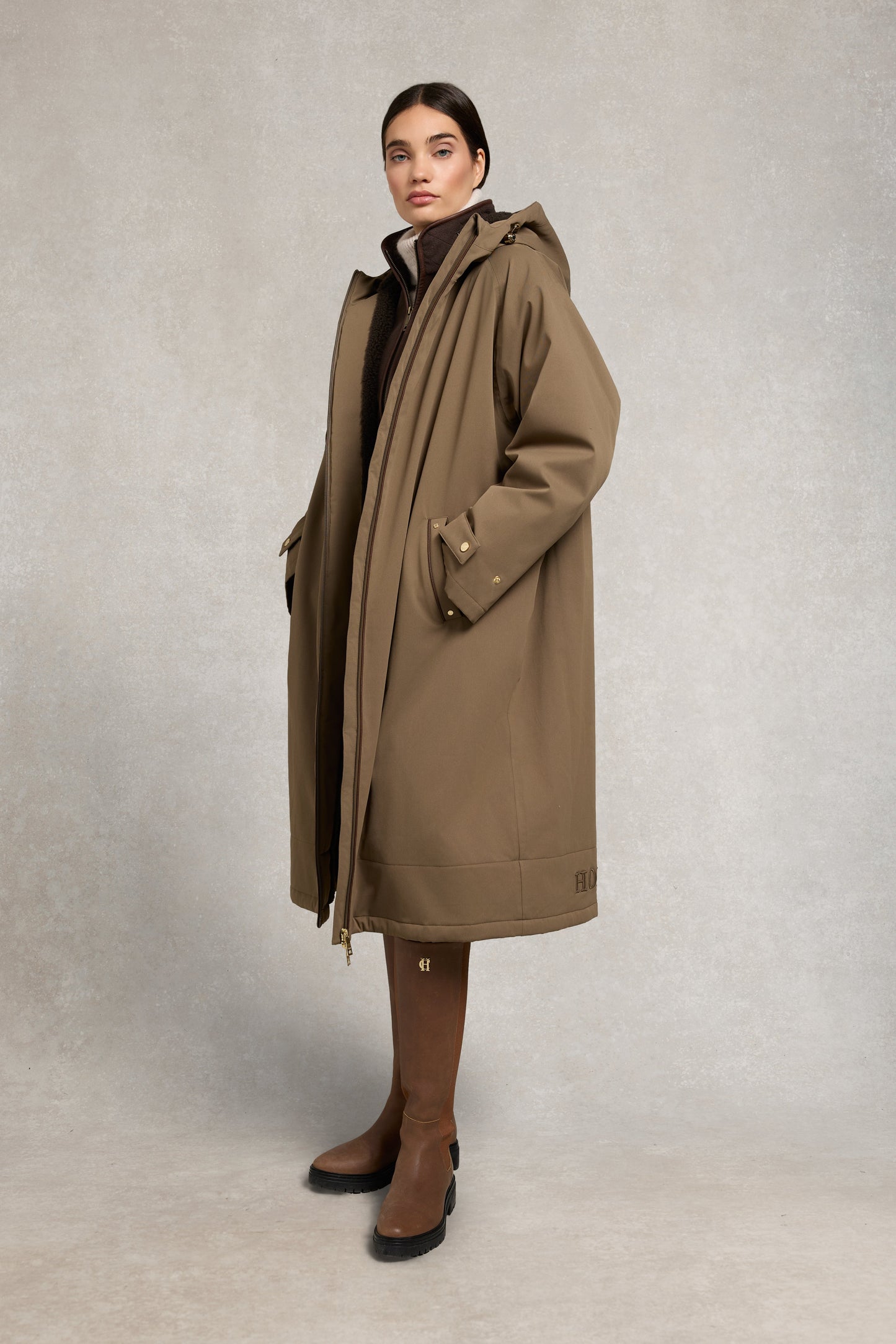 One-Size Waterproof Coat (Mink)