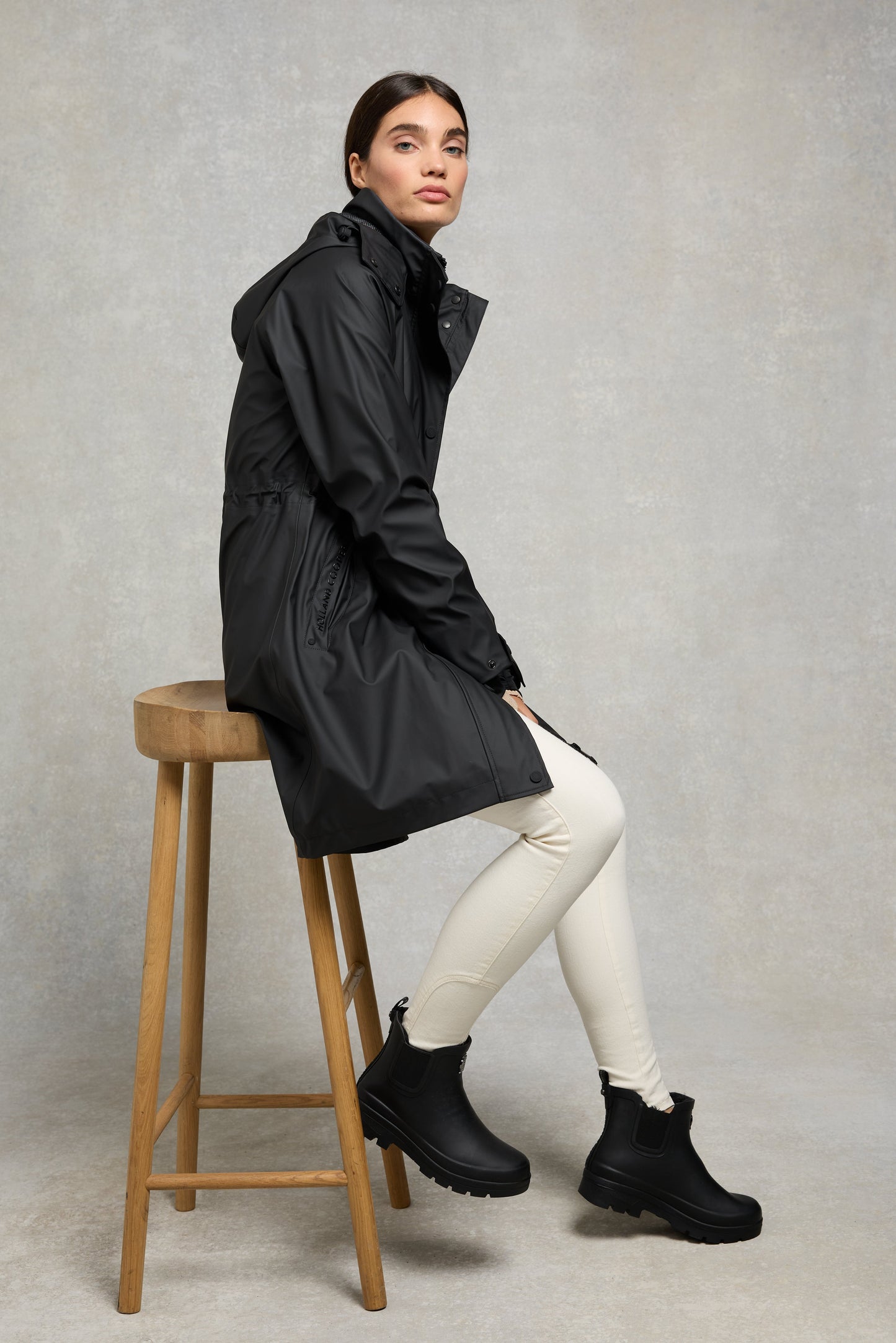 Sherpa Lined Chunky Chelsea Wellington (Black)