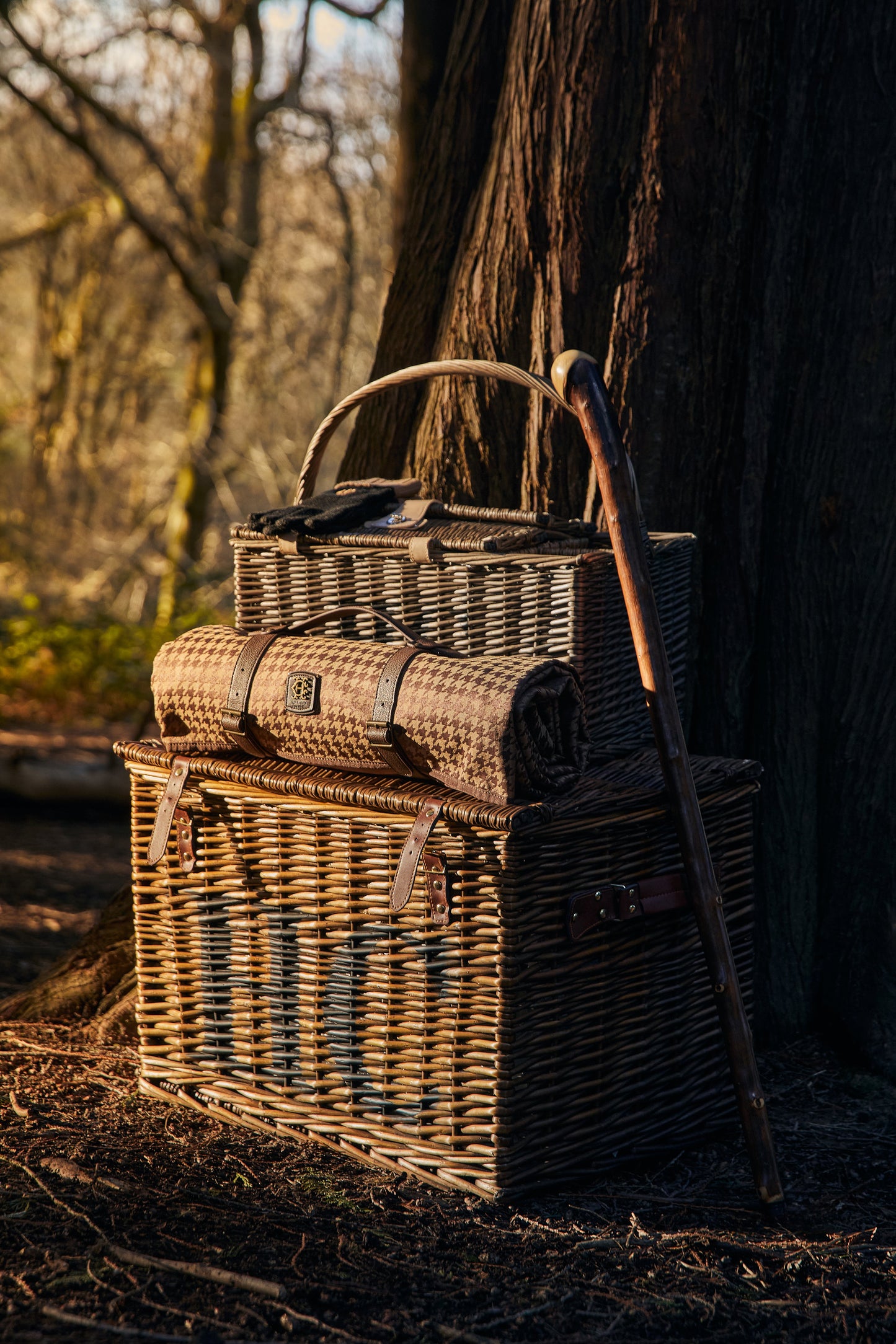 Picnic Blanket (Toffee Houndstooth)