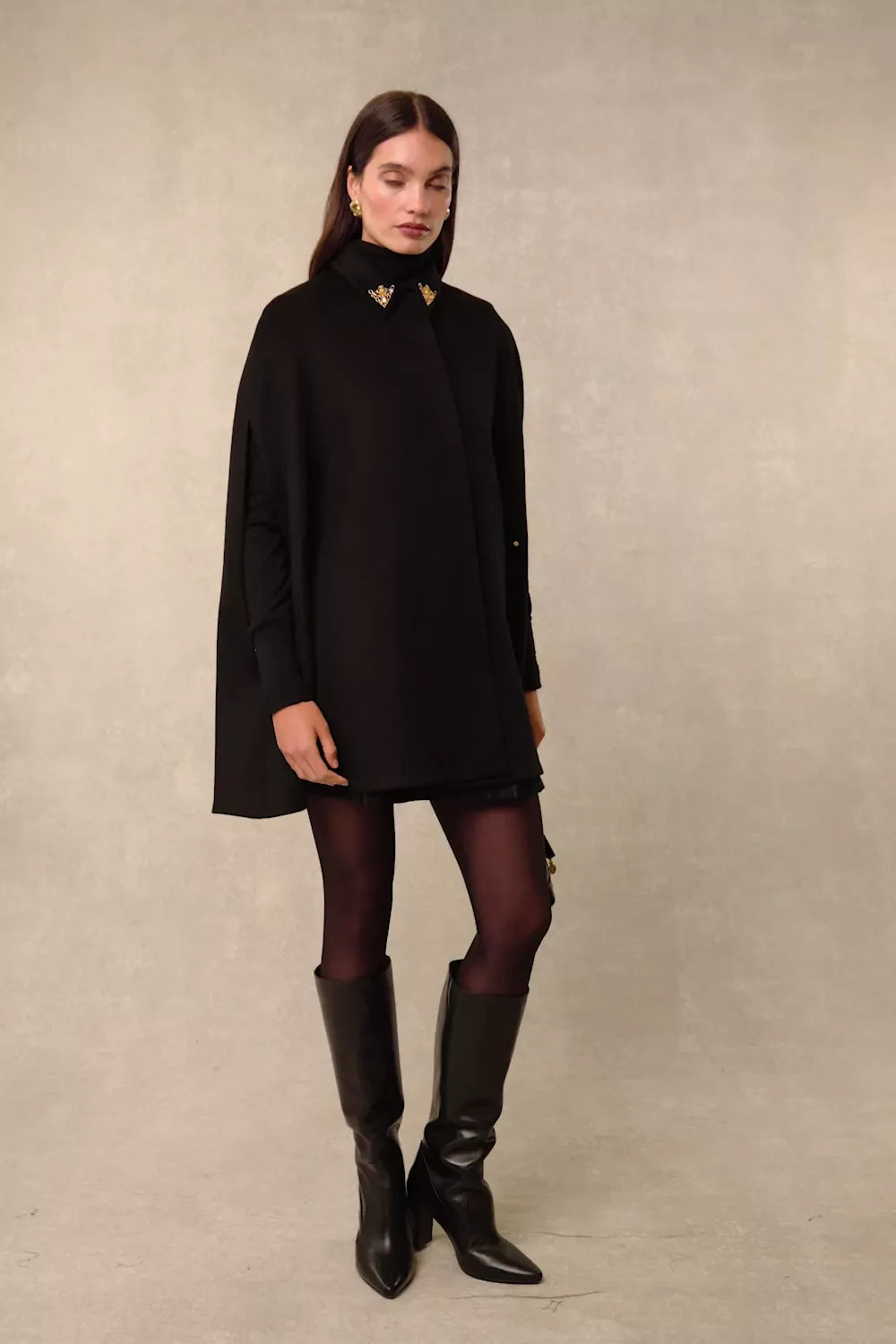 Knightsbridge Cape (Soft Black)