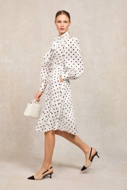 Regency Kitten Heel (Nude Black)