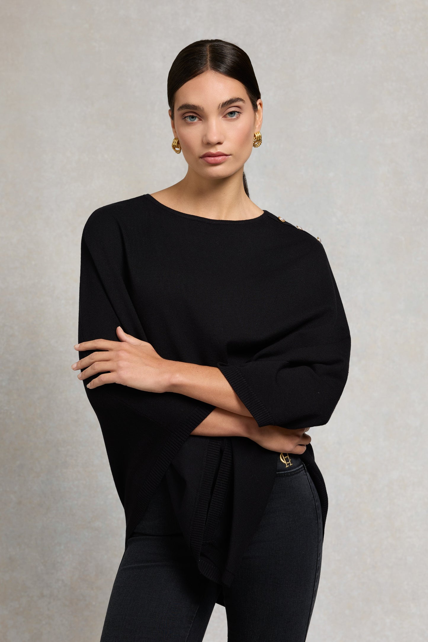 Boat Neck Cape (Black)