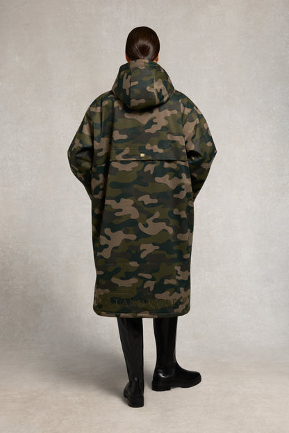 One-Size Waterproof Coat (Camo)