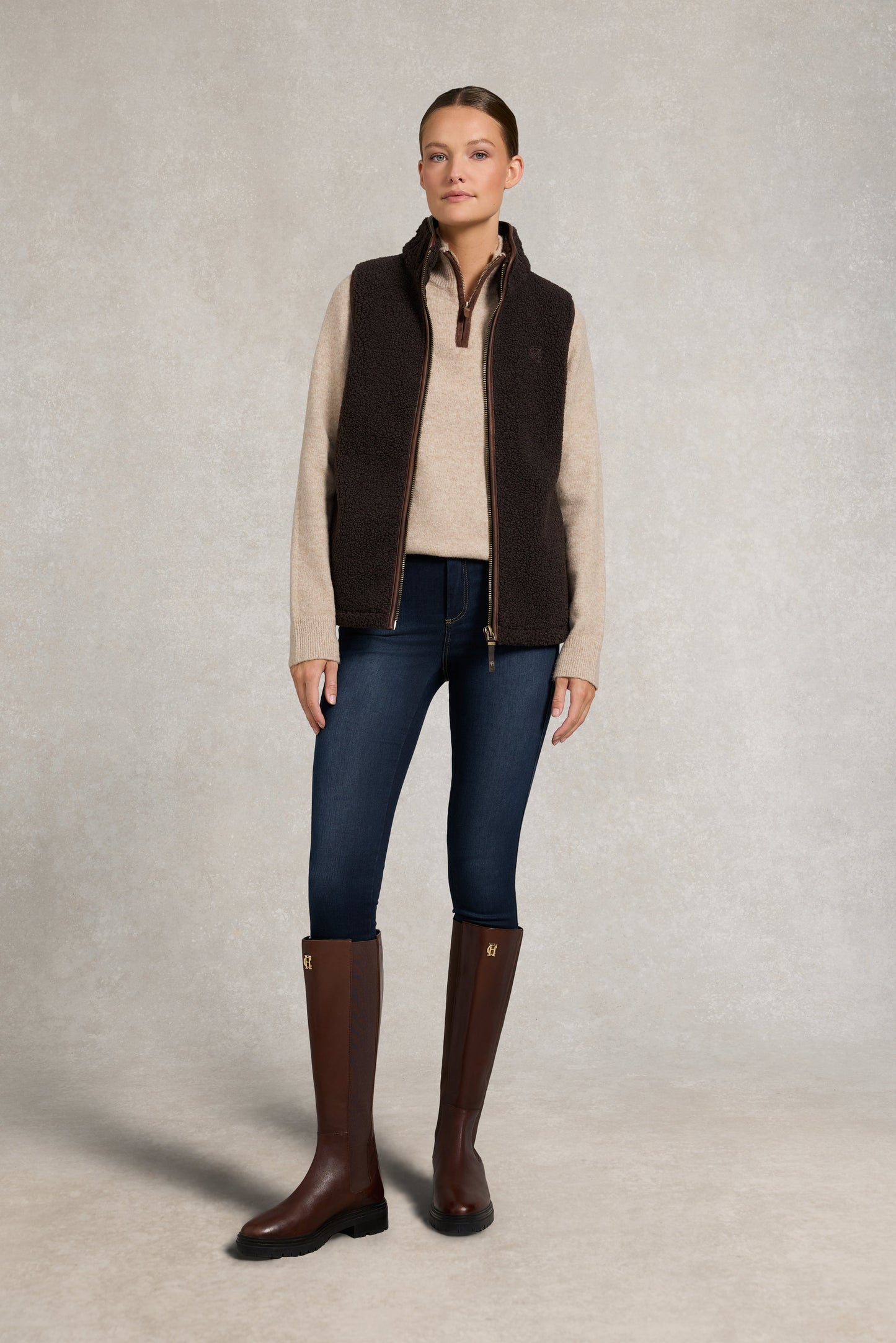 Country Fleece Gilet (Chocolate Borg)