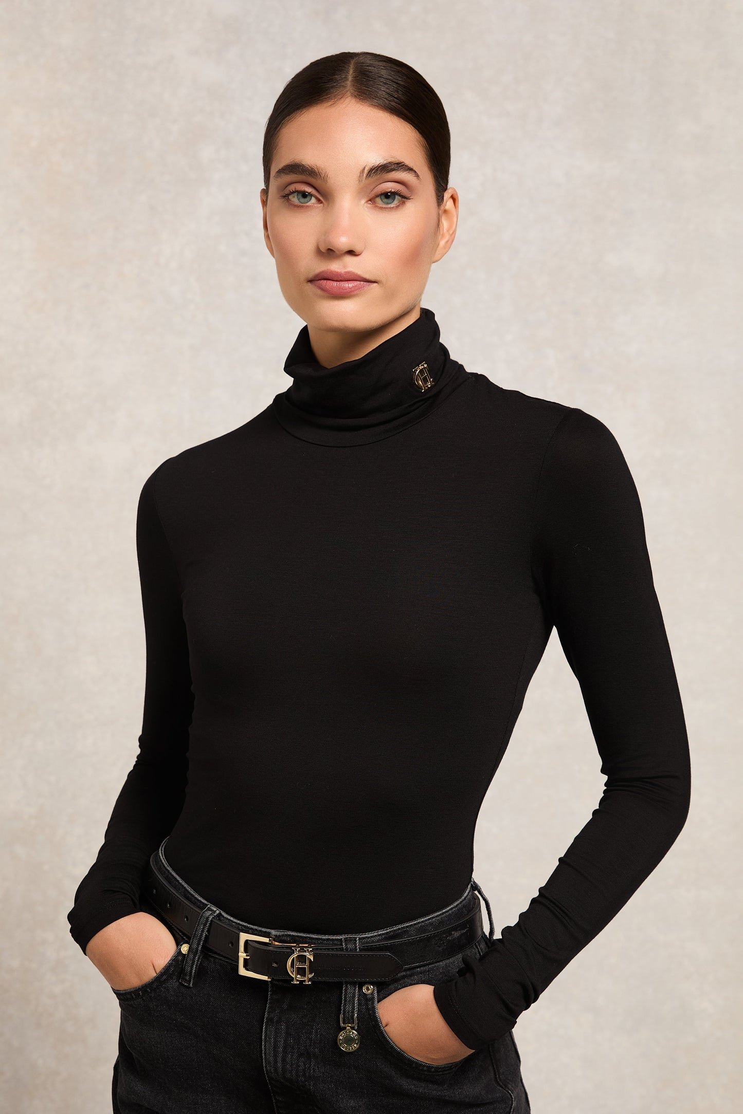 Paige Roll Neck (Black)