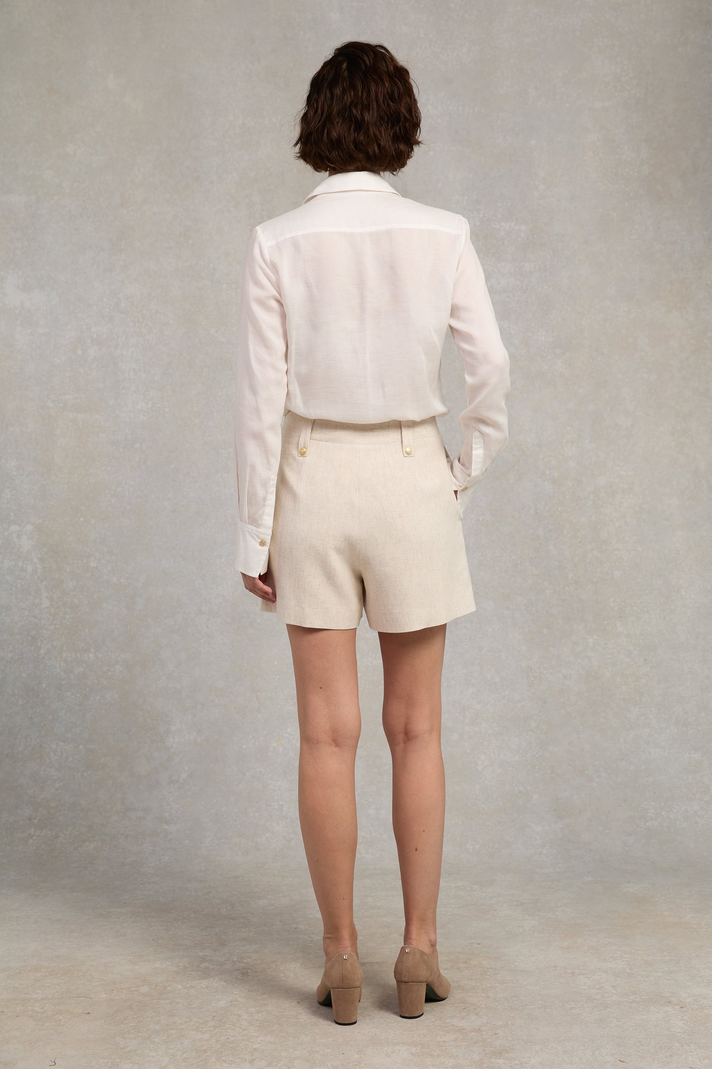 Tailored Short (Natural Linen)