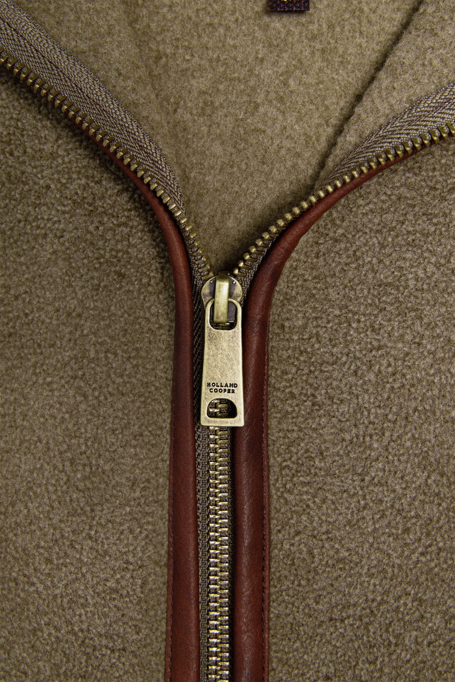 Men's Country Fleece Gilet (Dusty Khaki)