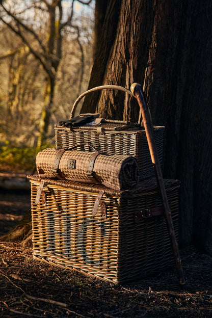 Picnic Blanket (Toffee Houndstooth)