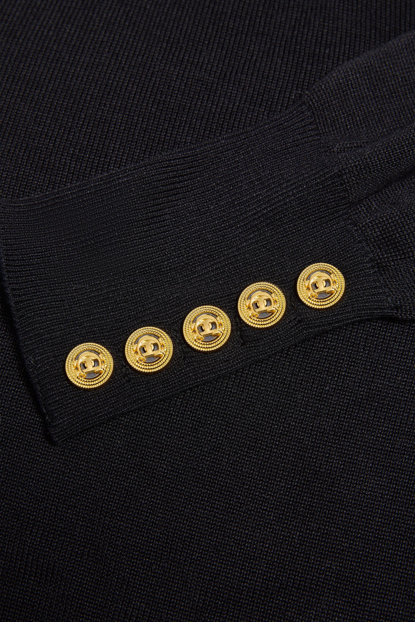 Kelsie Crew Neck Knit (Black)