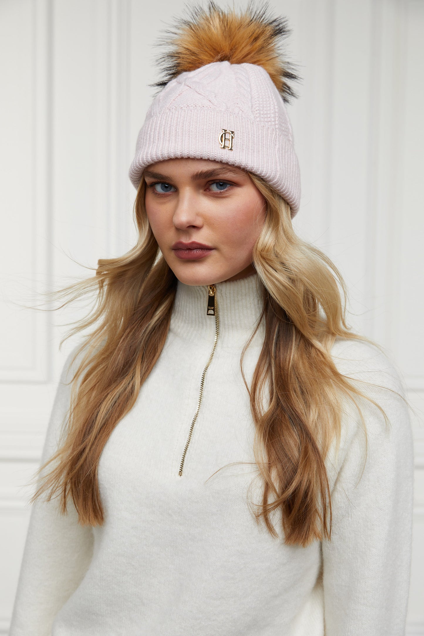 Cortina Bobble Hat (Soft Pink)